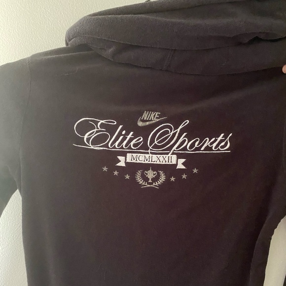 Rare Vintage Nike Velvet Sportswear - Picture 6 of 7